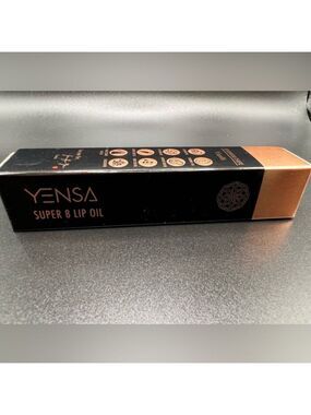 Yensa Super 8 Lip Oil in Pink Shine
